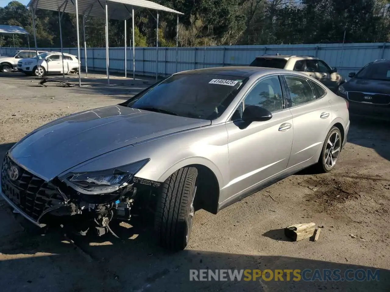 1 Photograph of a damaged car 5NPEJ4J25NH139111 HYUNDAI SONATA 2022