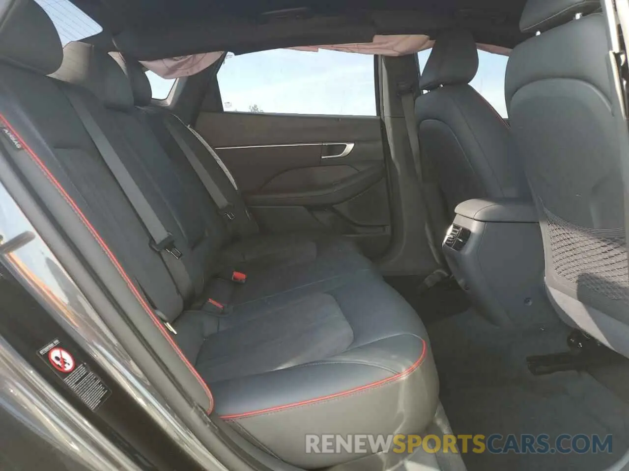 10 Photograph of a damaged car 5NPEJ4J25NH139254 HYUNDAI SONATA 2022