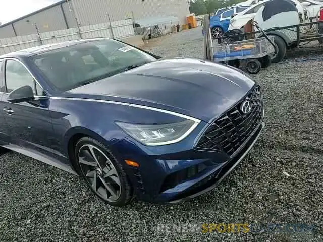 13 Photograph of a damaged car 5NPEJ4J27NH150126 HYUNDAI SONATA 2022