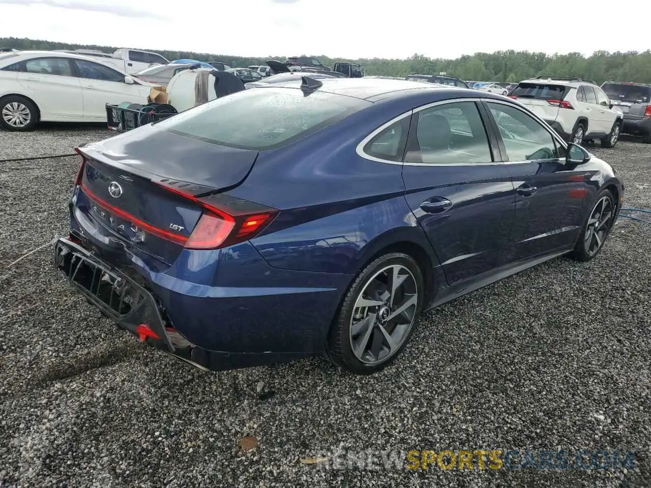 3 Photograph of a damaged car 5NPEJ4J27NH150126 HYUNDAI SONATA 2022