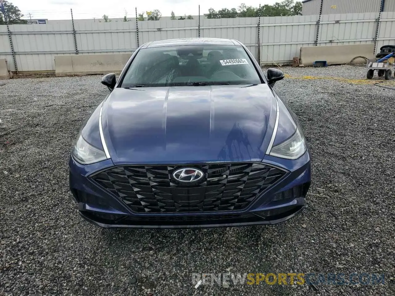 5 Photograph of a damaged car 5NPEJ4J27NH150126 HYUNDAI SONATA 2022