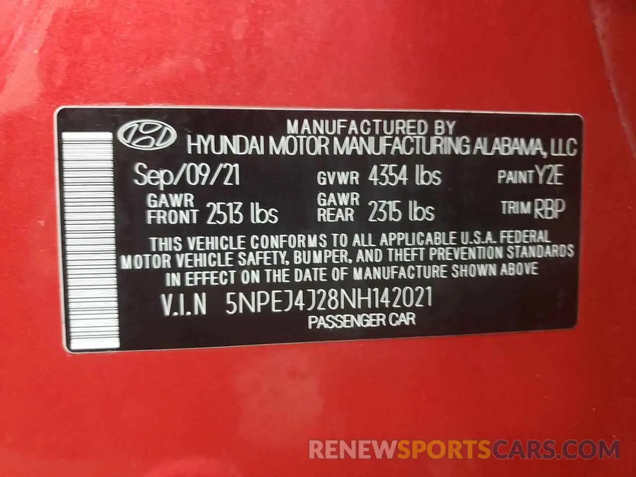 12 Photograph of a damaged car 5NPEJ4J28NH142021 HYUNDAI SONATA 2022