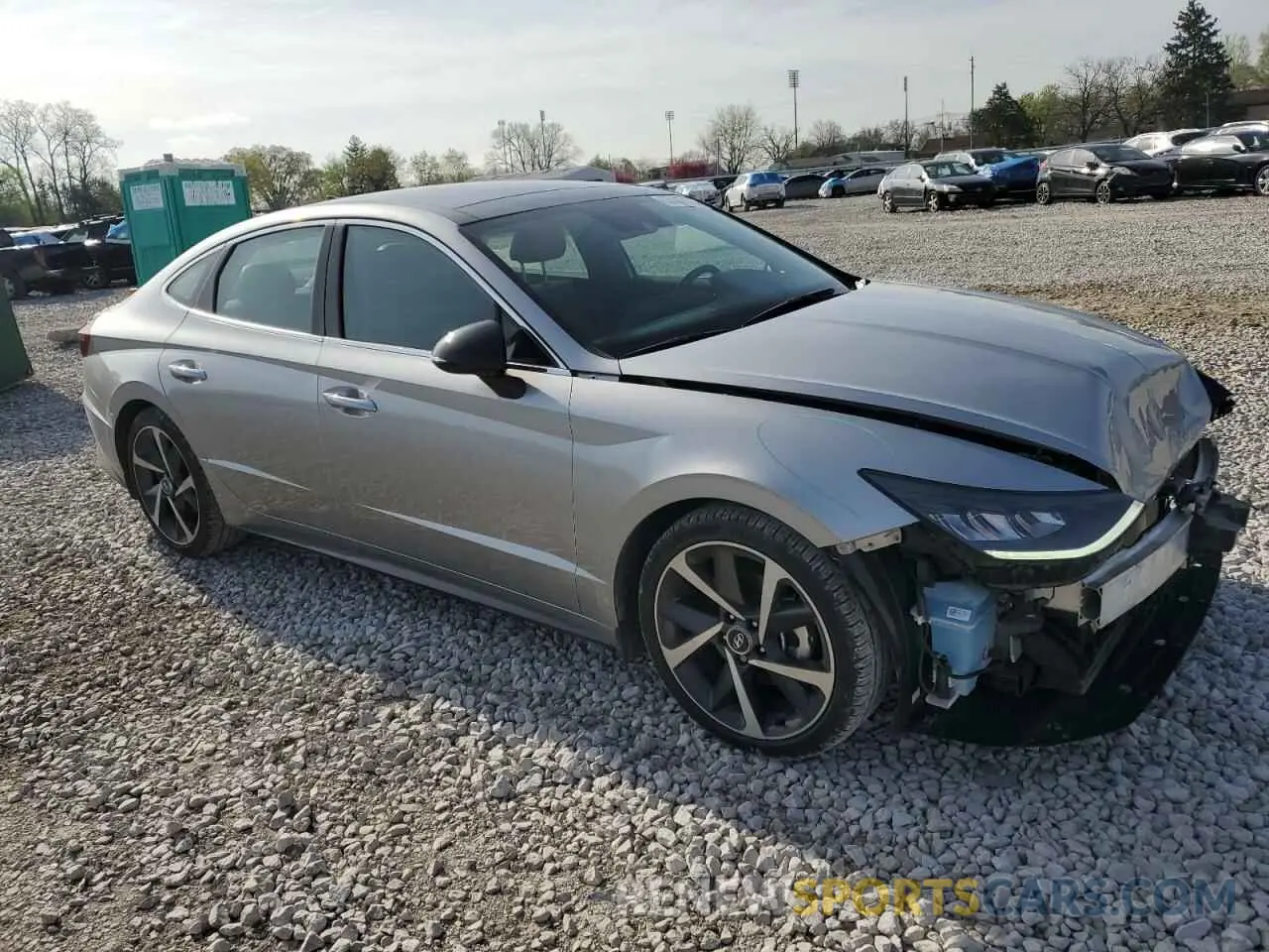 4 Photograph of a damaged car 5NPEJ4J29NH137488 HYUNDAI SONATA 2022