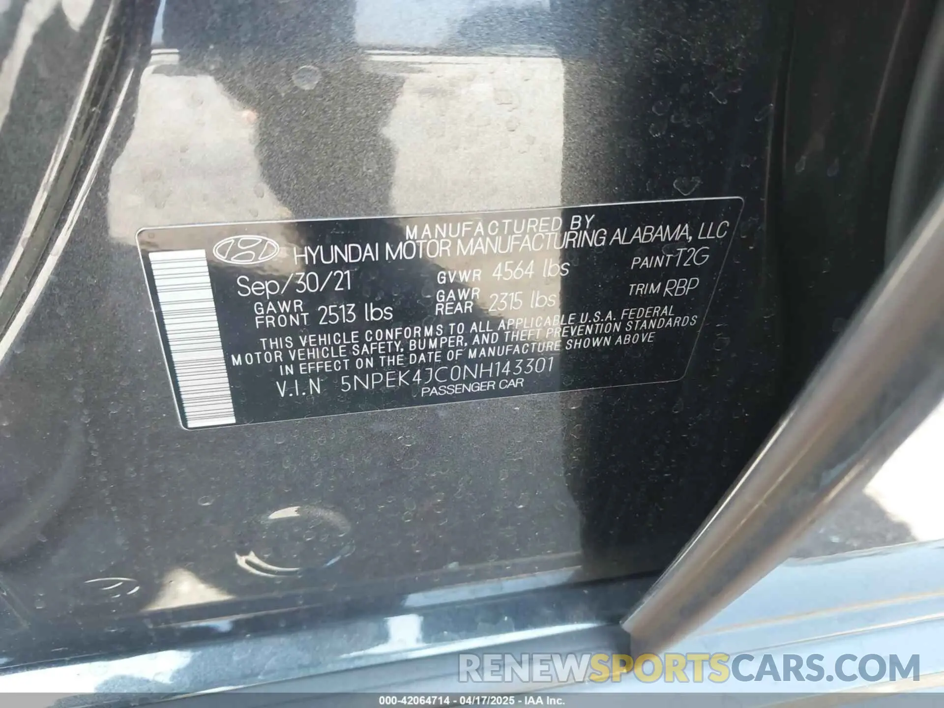 9 Photograph of a damaged car 5NPEK4JC0NH143301 HYUNDAI SONATA 2022