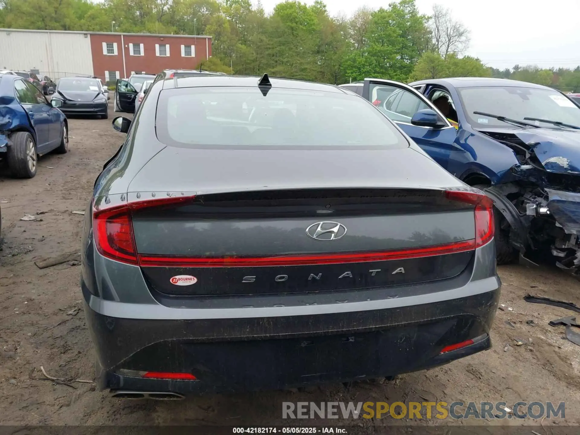 15 Photograph of a damaged car 5NPEK4JC5NH140992 HYUNDAI SONATA 2022