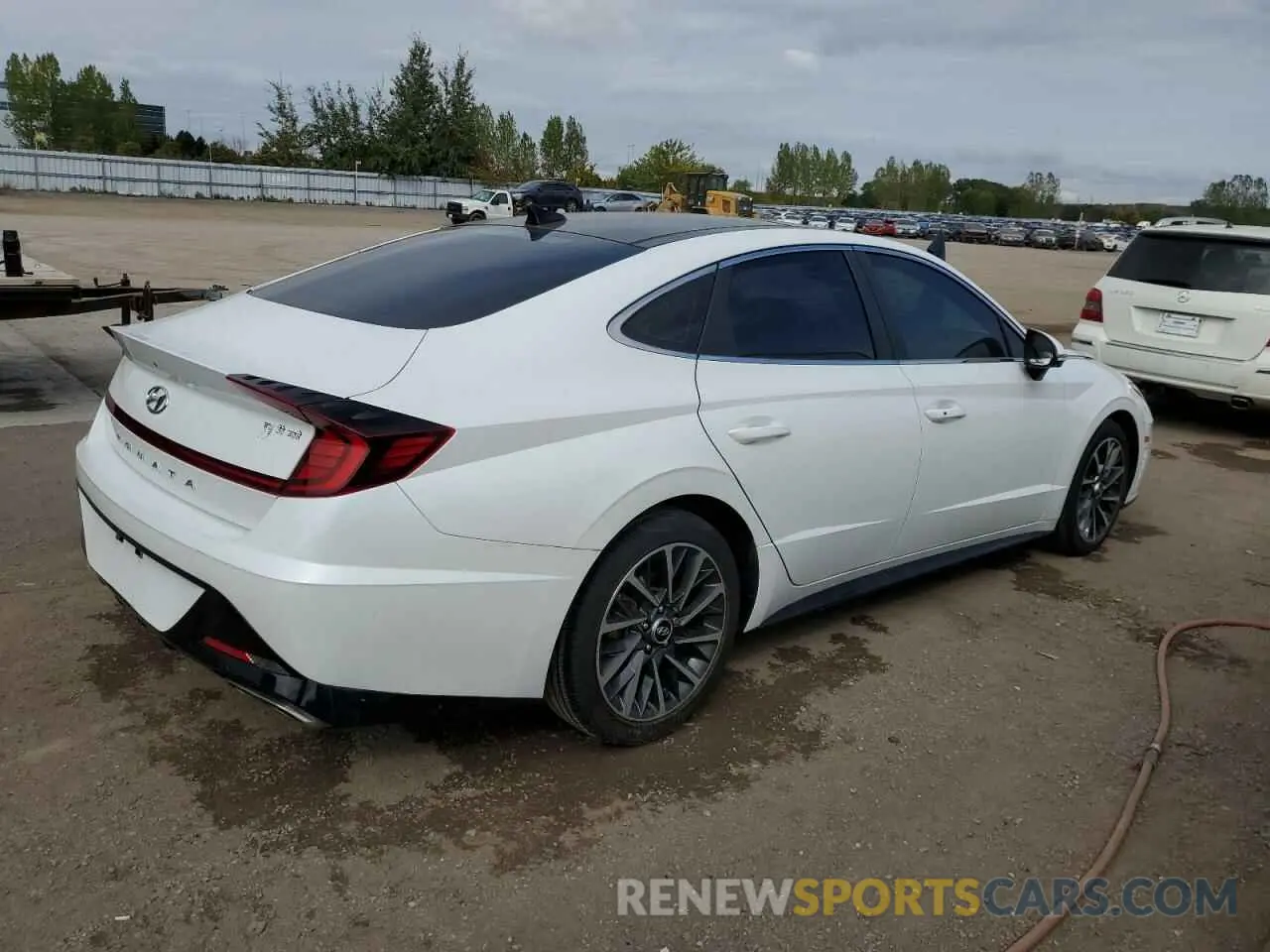 3 Photograph of a damaged car 5NPEL4J20NH136479 HYUNDAI SONATA 2022