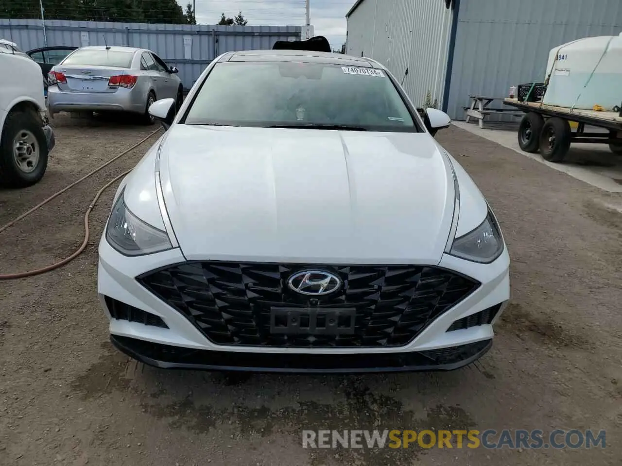 5 Photograph of a damaged car 5NPEL4J20NH136479 HYUNDAI SONATA 2022