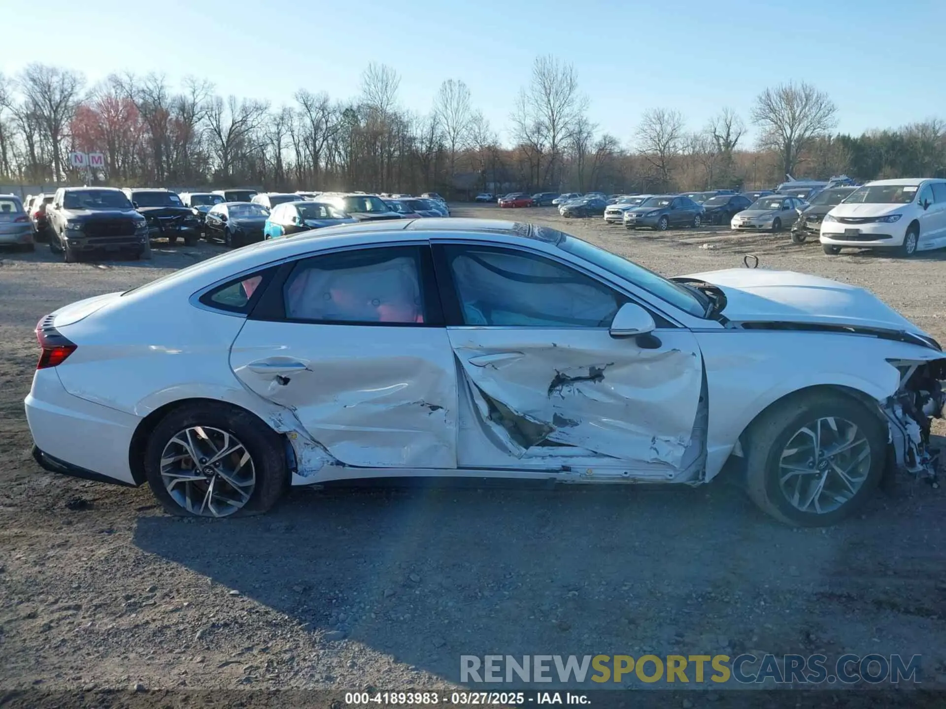 13 Photograph of a damaged car KMHL14JA0NA203203 HYUNDAI SONATA 2022
