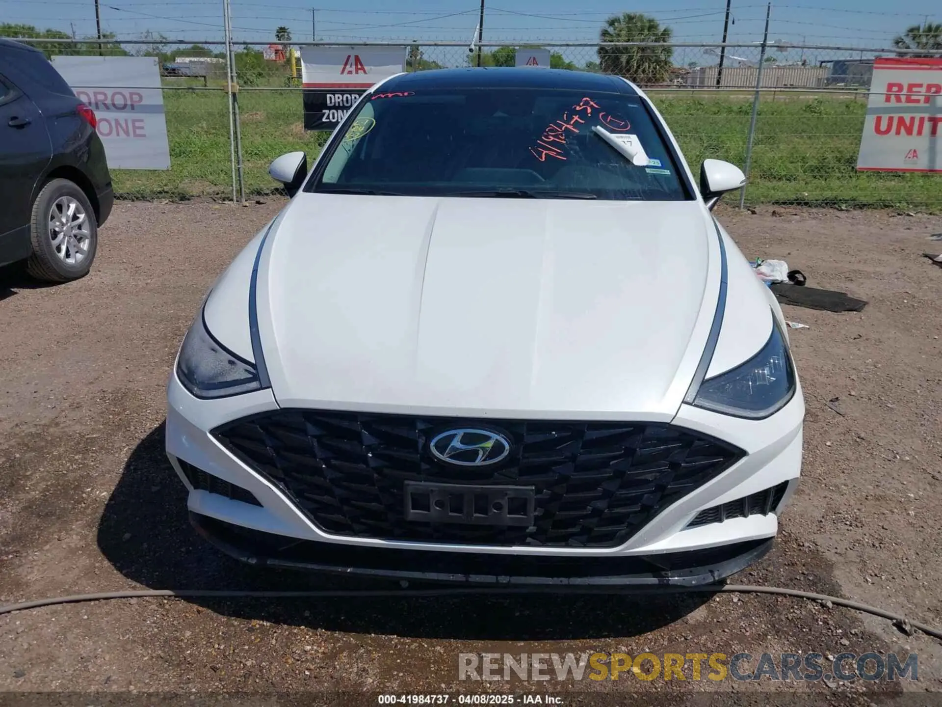 6 Photograph of a damaged car KMHL14JA6NA235718 HYUNDAI SONATA 2022