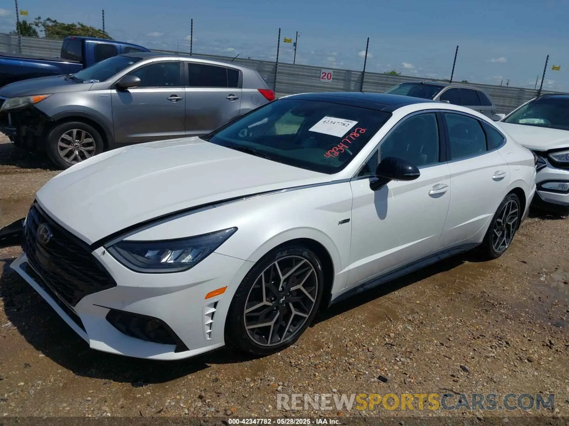 2 Photograph of a damaged car KMHL14JC9NA221281 HYUNDAI SONATA 2022