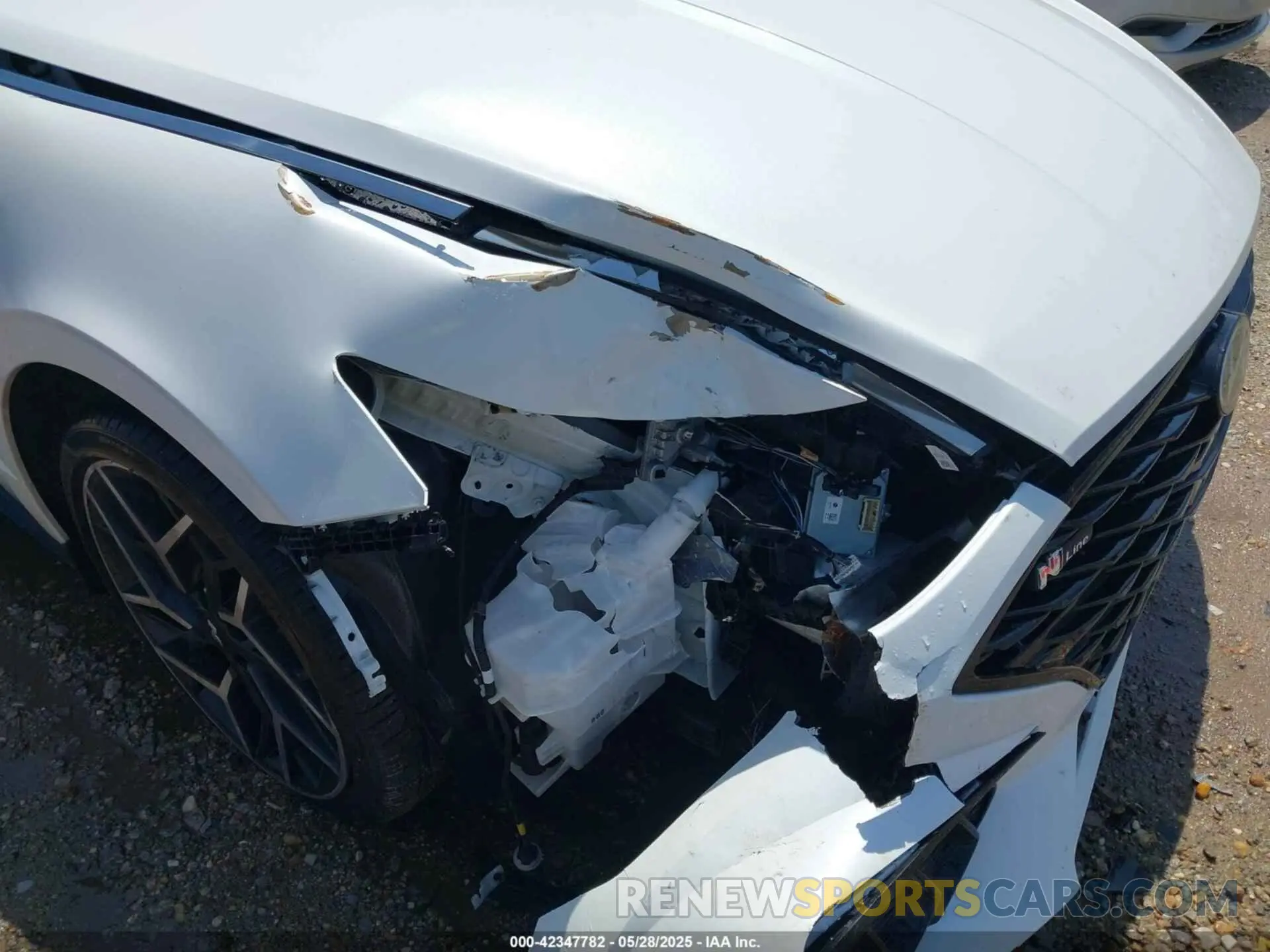 6 Photograph of a damaged car KMHL14JC9NA221281 HYUNDAI SONATA 2022