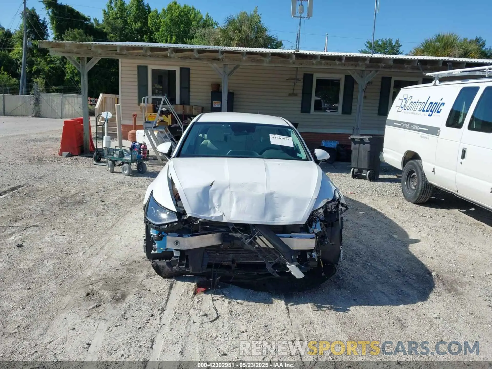 13 Photograph of a damaged car KMHL24JA6NA226241 HYUNDAI SONATA 2022