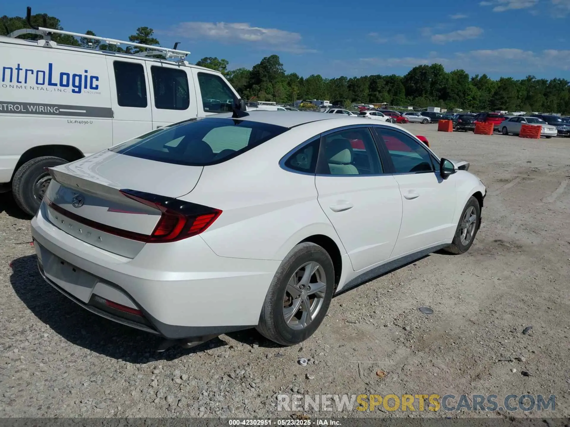 4 Photograph of a damaged car KMHL24JA6NA226241 HYUNDAI SONATA 2022