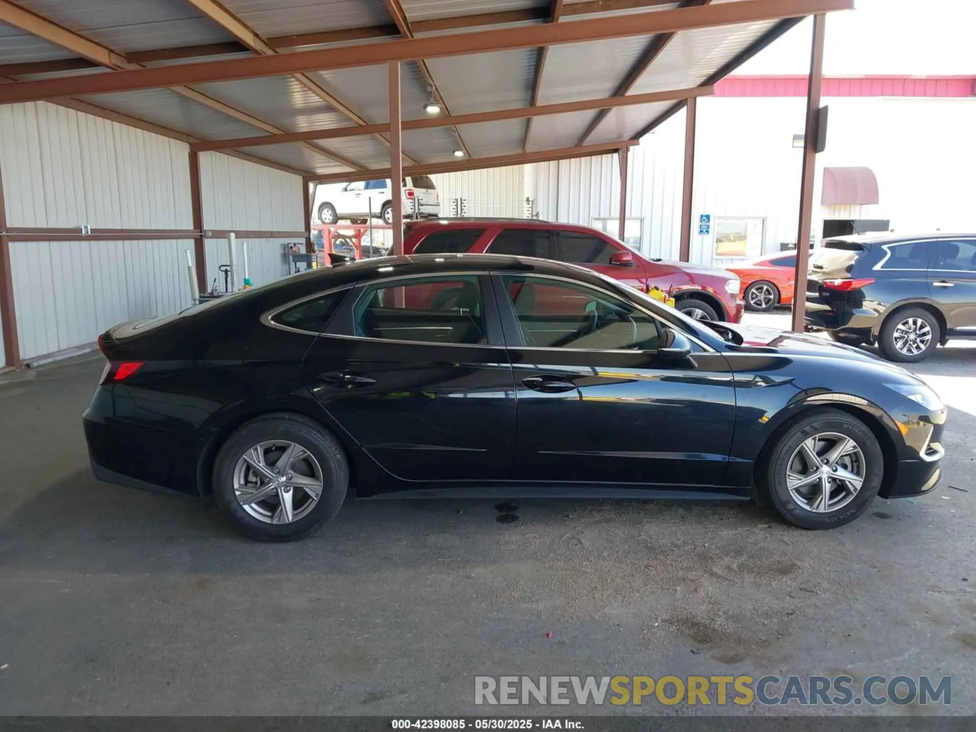 13 Photograph of a damaged car KMHL24JA8NA217492 HYUNDAI SONATA 2022