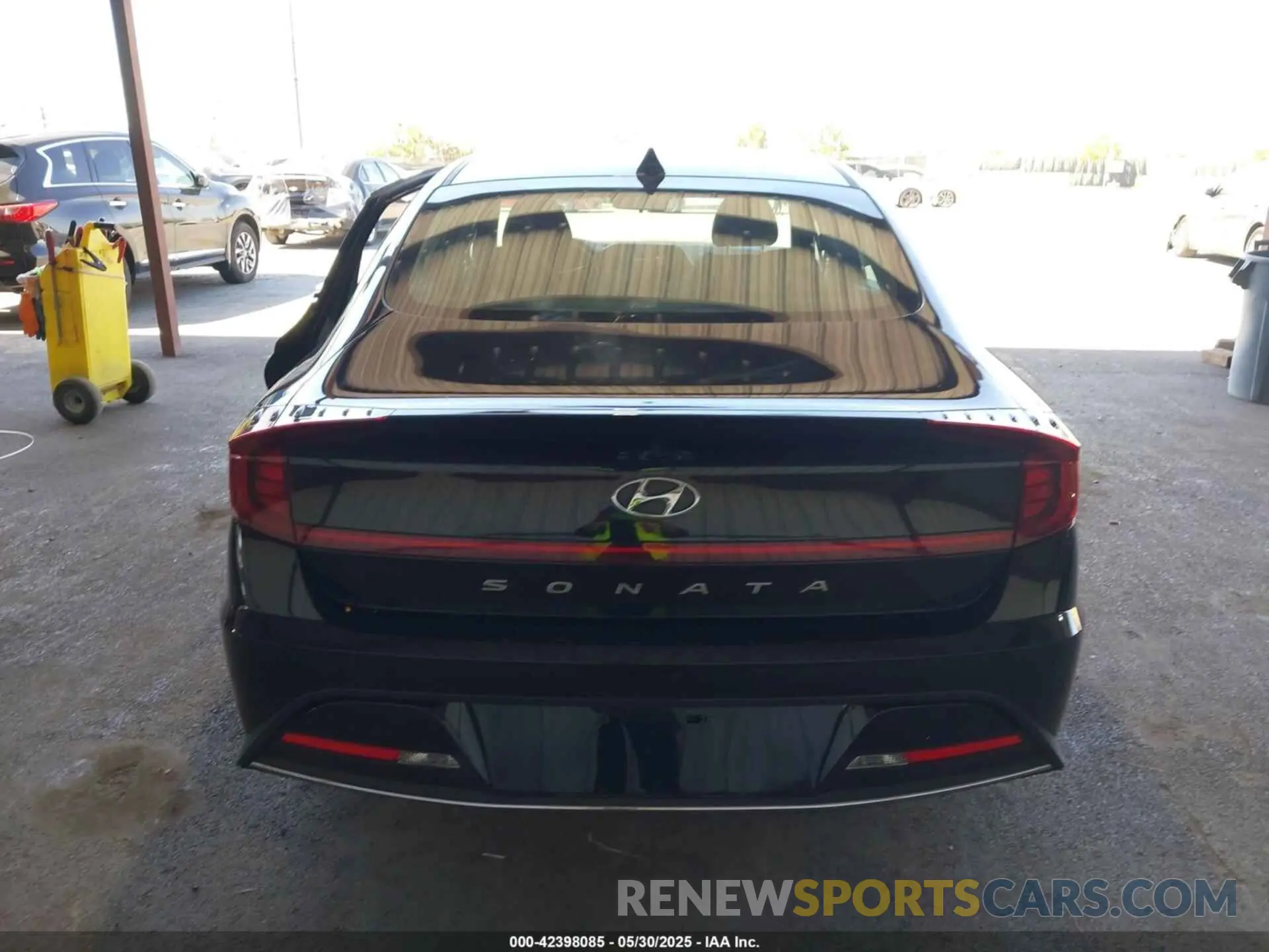 16 Photograph of a damaged car KMHL24JA8NA217492 HYUNDAI SONATA 2022