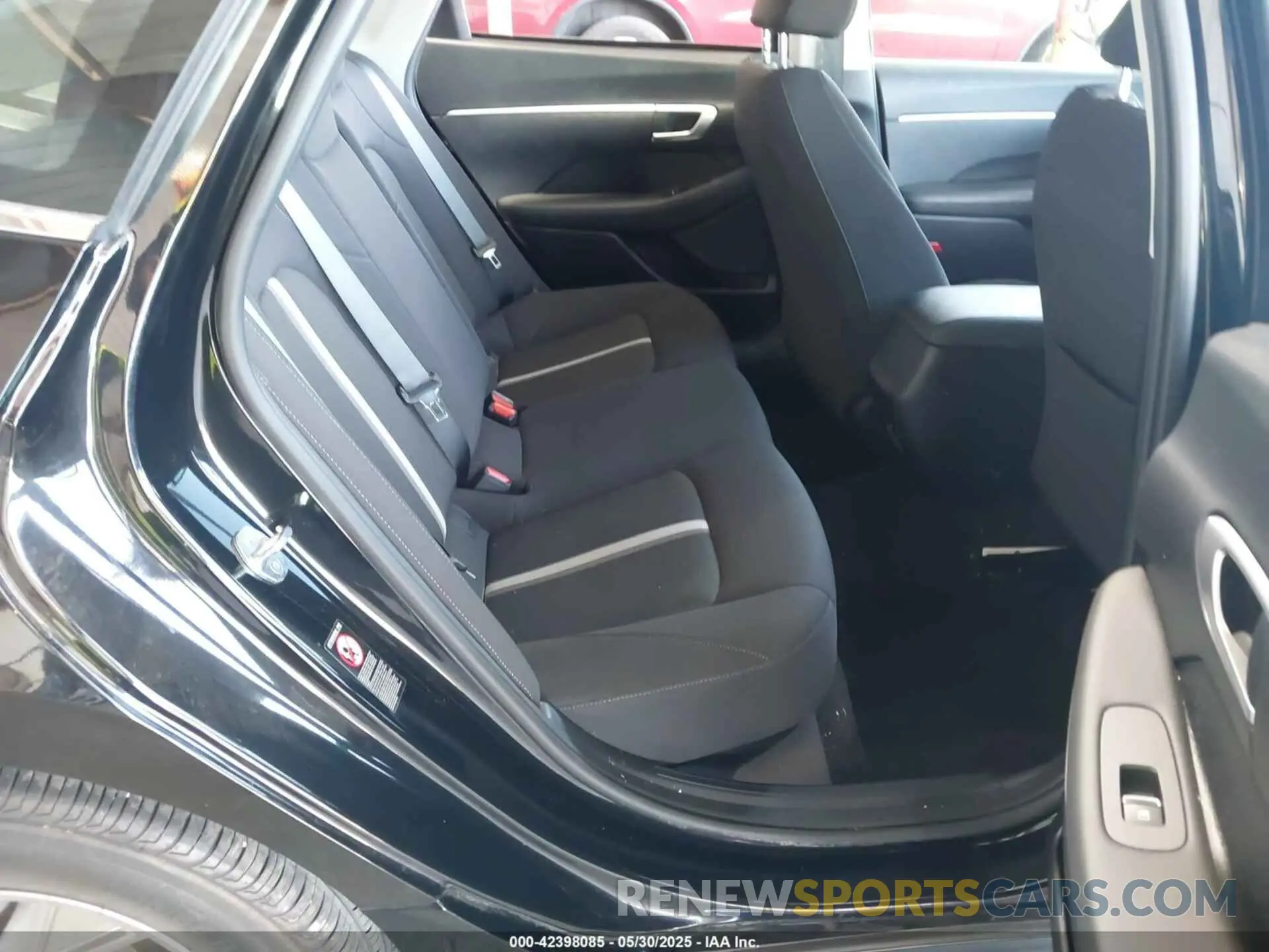 8 Photograph of a damaged car KMHL24JA8NA217492 HYUNDAI SONATA 2022