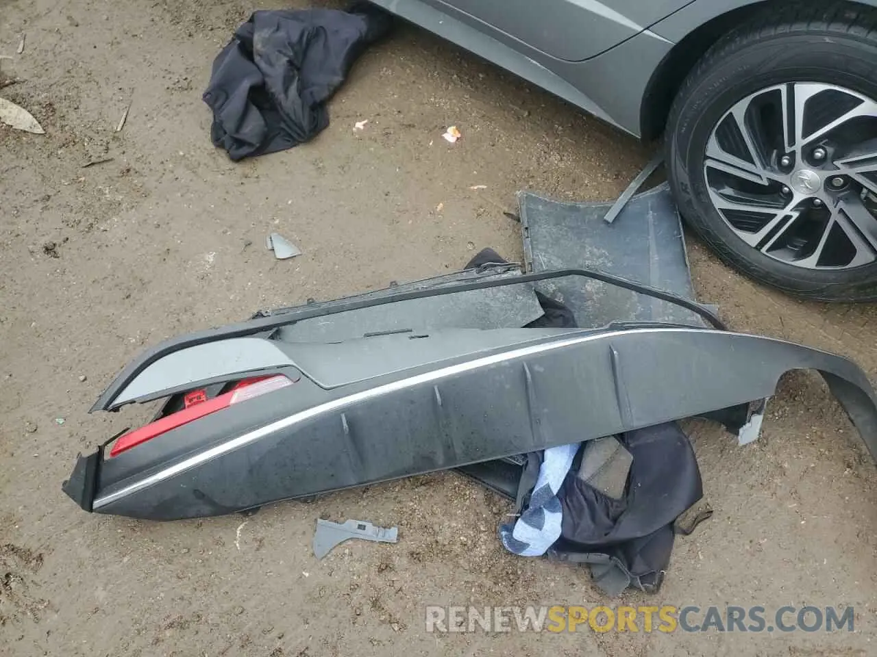 12 Photograph of a damaged car KMHL24JJ8NA042970 HYUNDAI SONATA 2022