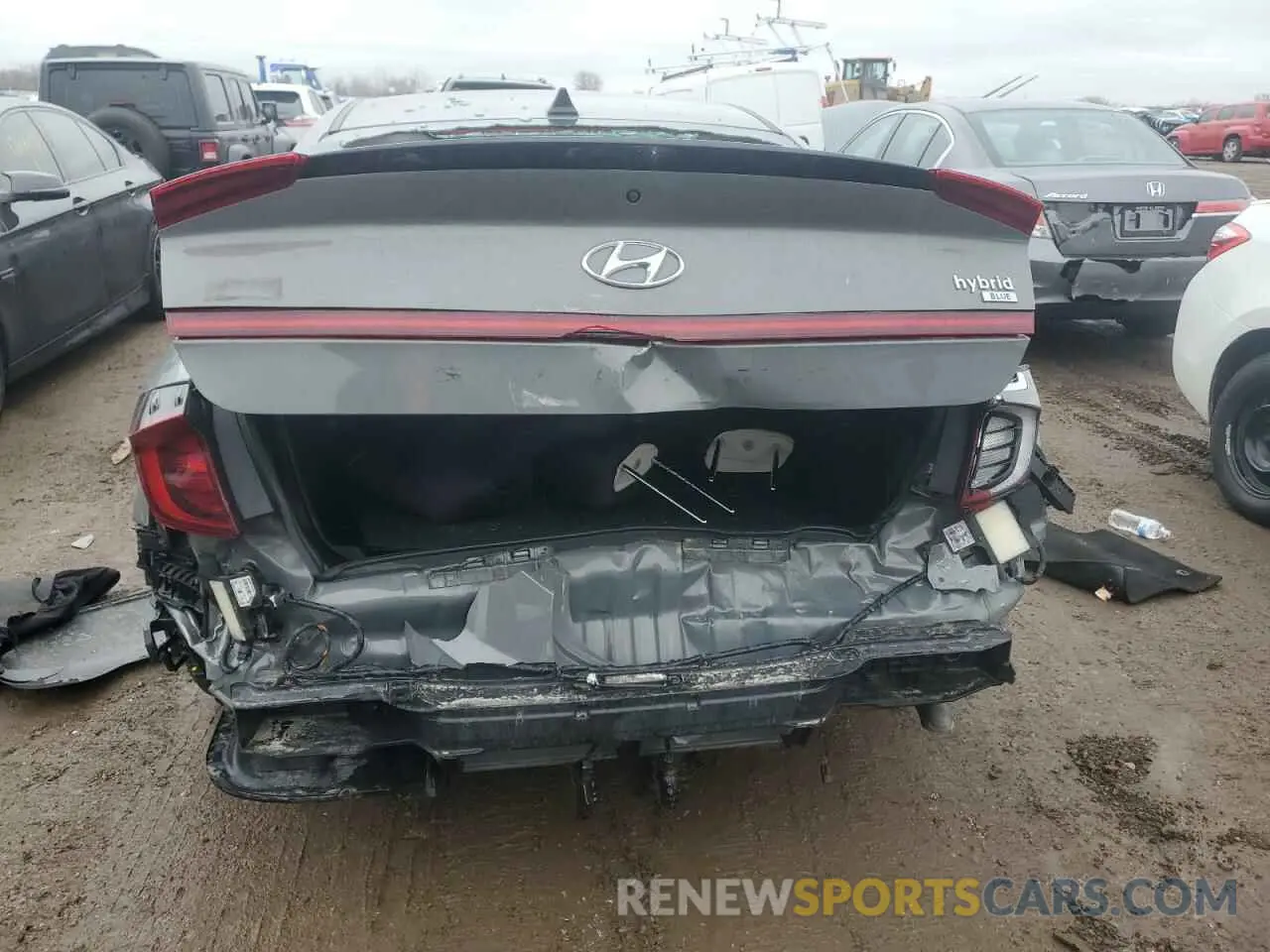 6 Photograph of a damaged car KMHL24JJ8NA042970 HYUNDAI SONATA 2022