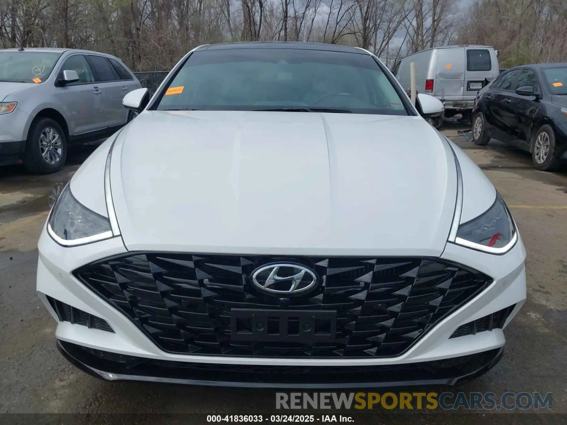 12 Photograph of a damaged car KMHL34J21NA227254 HYUNDAI SONATA 2022