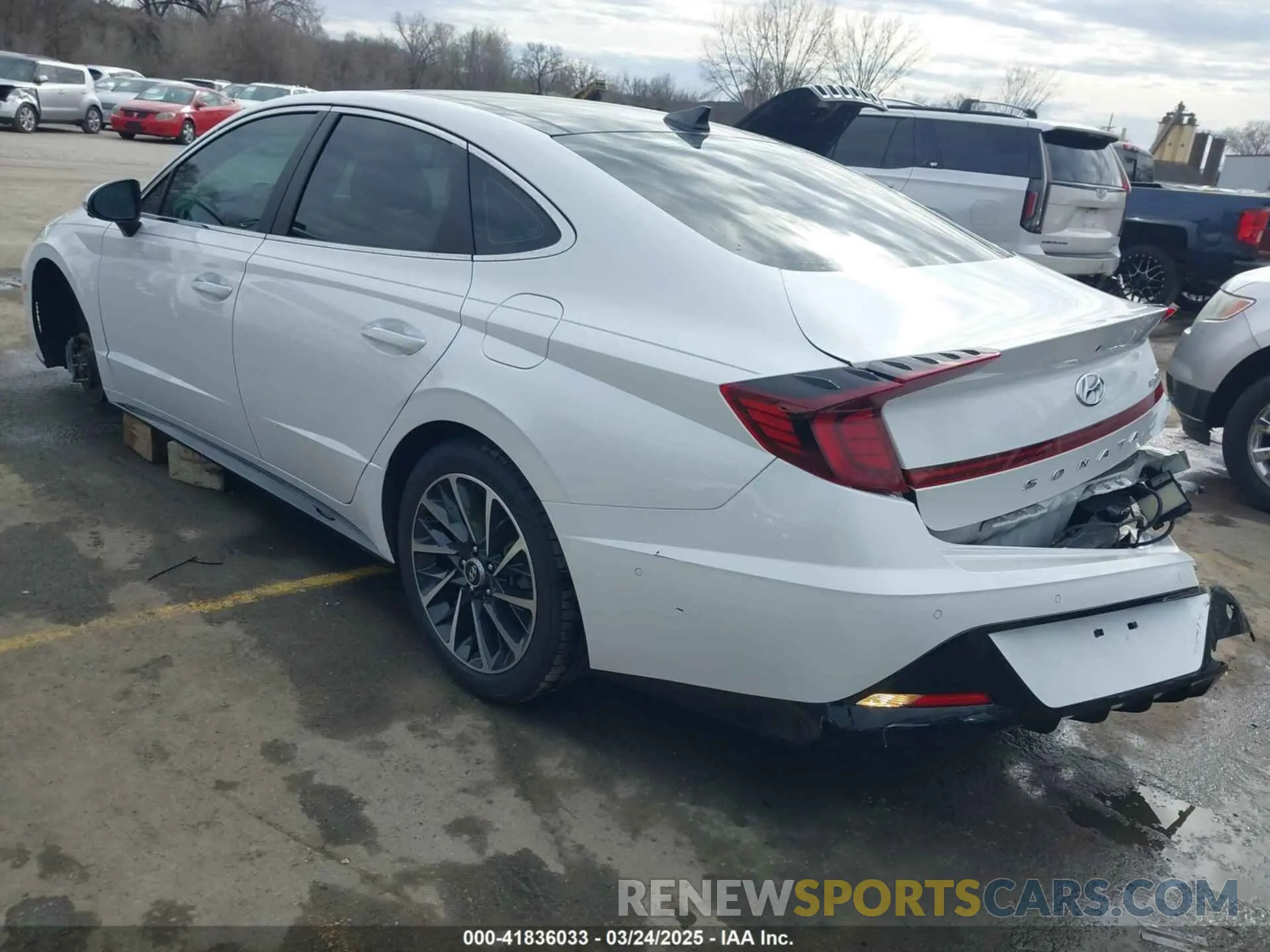 3 Photograph of a damaged car KMHL34J21NA227254 HYUNDAI SONATA 2022