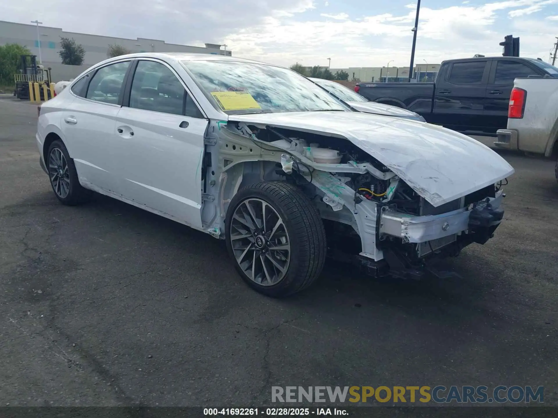 1 Photograph of a damaged car KMHL34J22NA227814 HYUNDAI SONATA 2022