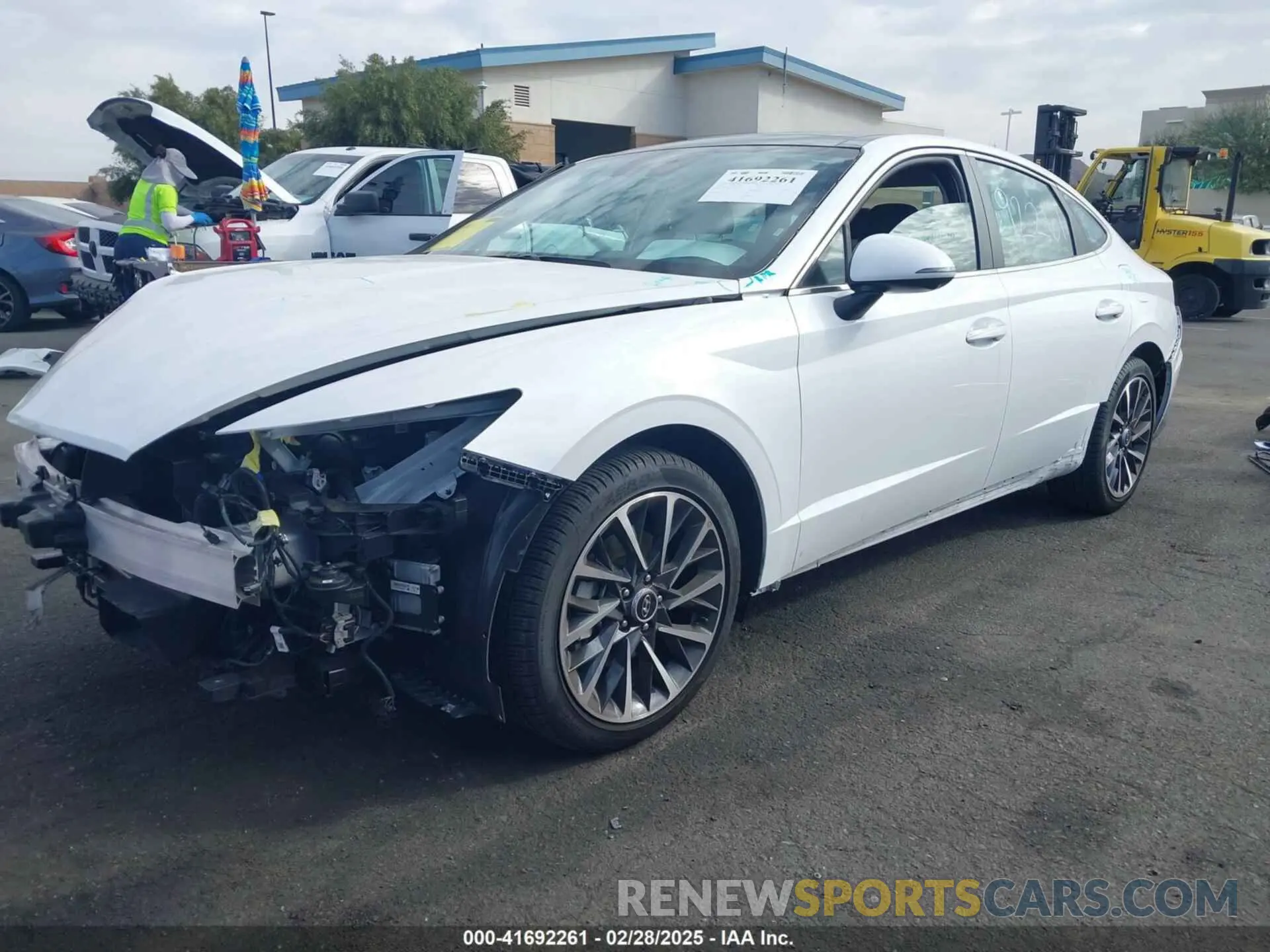 2 Photograph of a damaged car KMHL34J22NA227814 HYUNDAI SONATA 2022