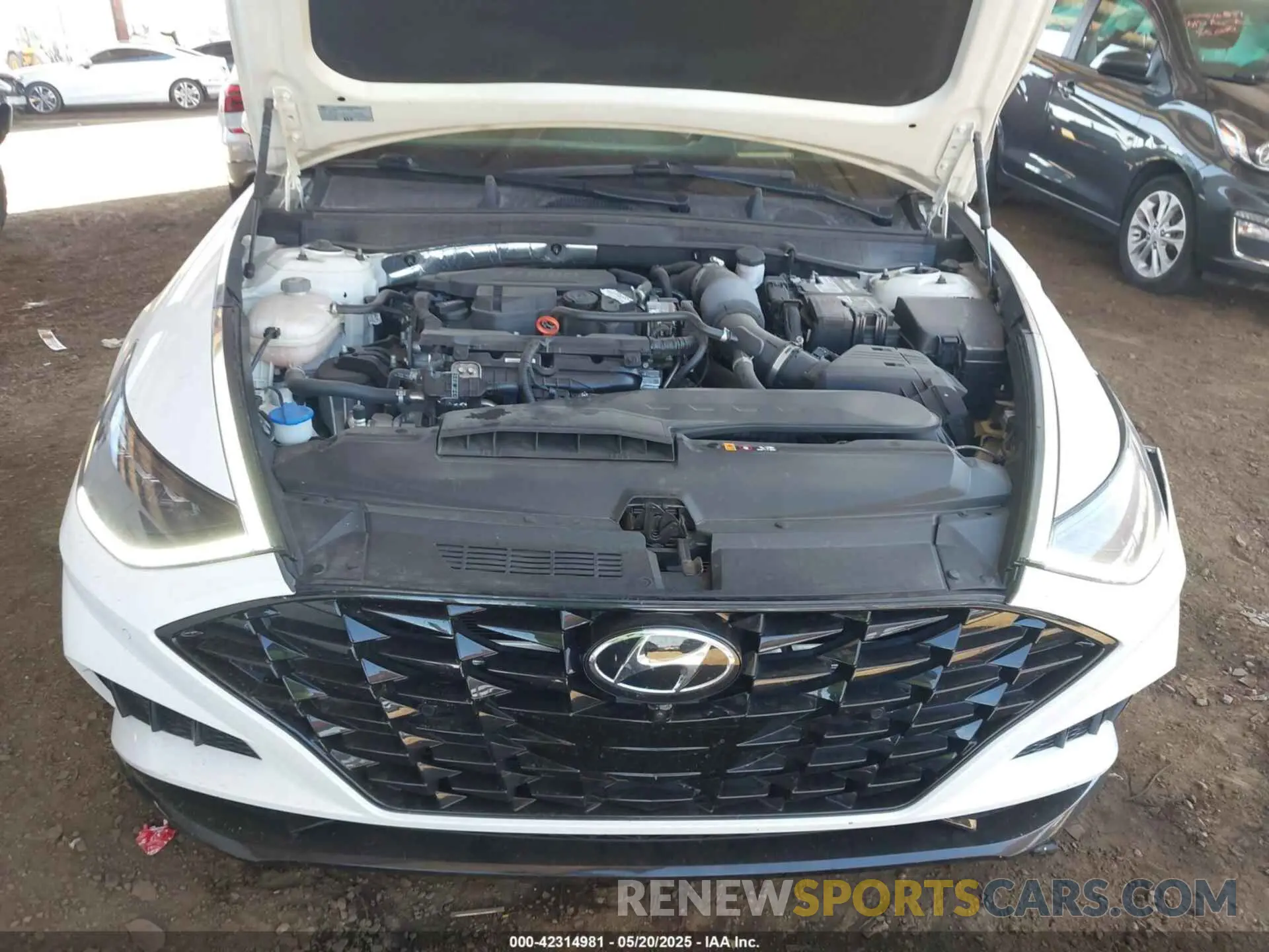 10 Photograph of a damaged car KMHL34J23NA168322 HYUNDAI SONATA 2022