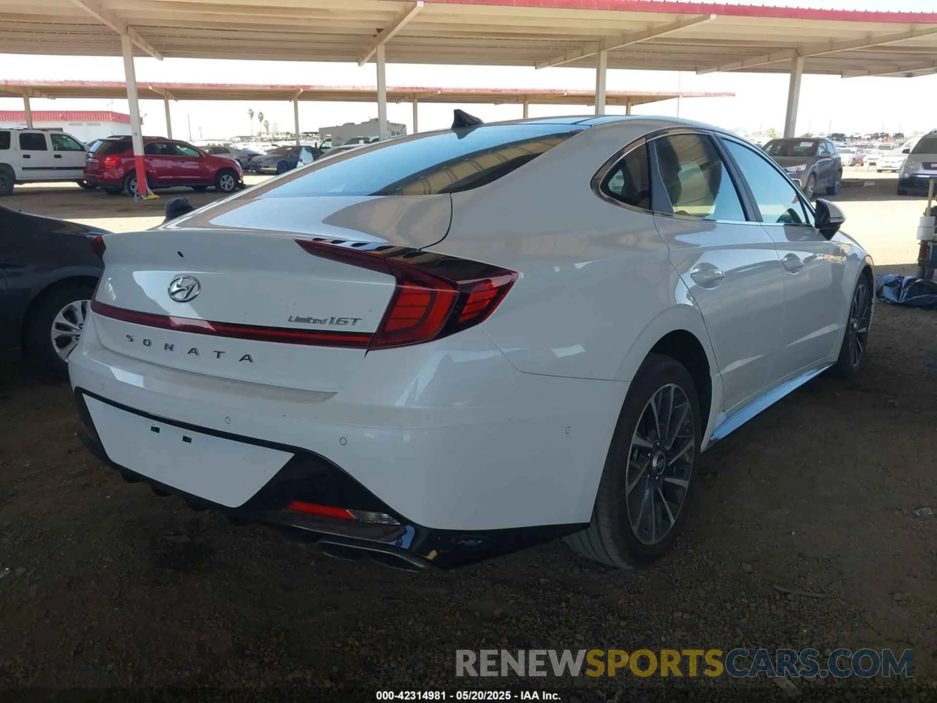 4 Photograph of a damaged car KMHL34J23NA168322 HYUNDAI SONATA 2022