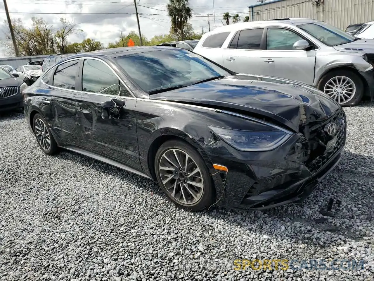 4 Photograph of a damaged car KMHL34J23NA169938 HYUNDAI SONATA 2022
