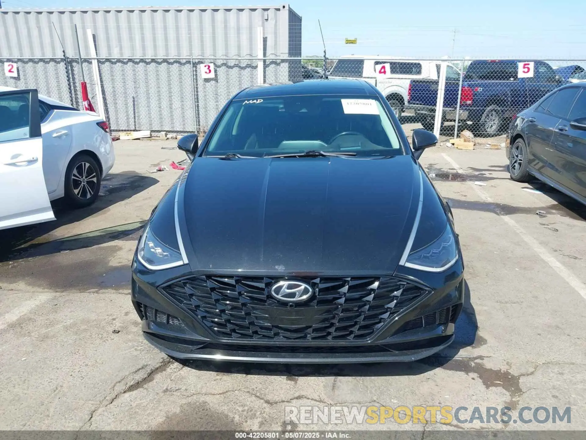 13 Photograph of a damaged car KMHL34J24NA187896 HYUNDAI SONATA 2022