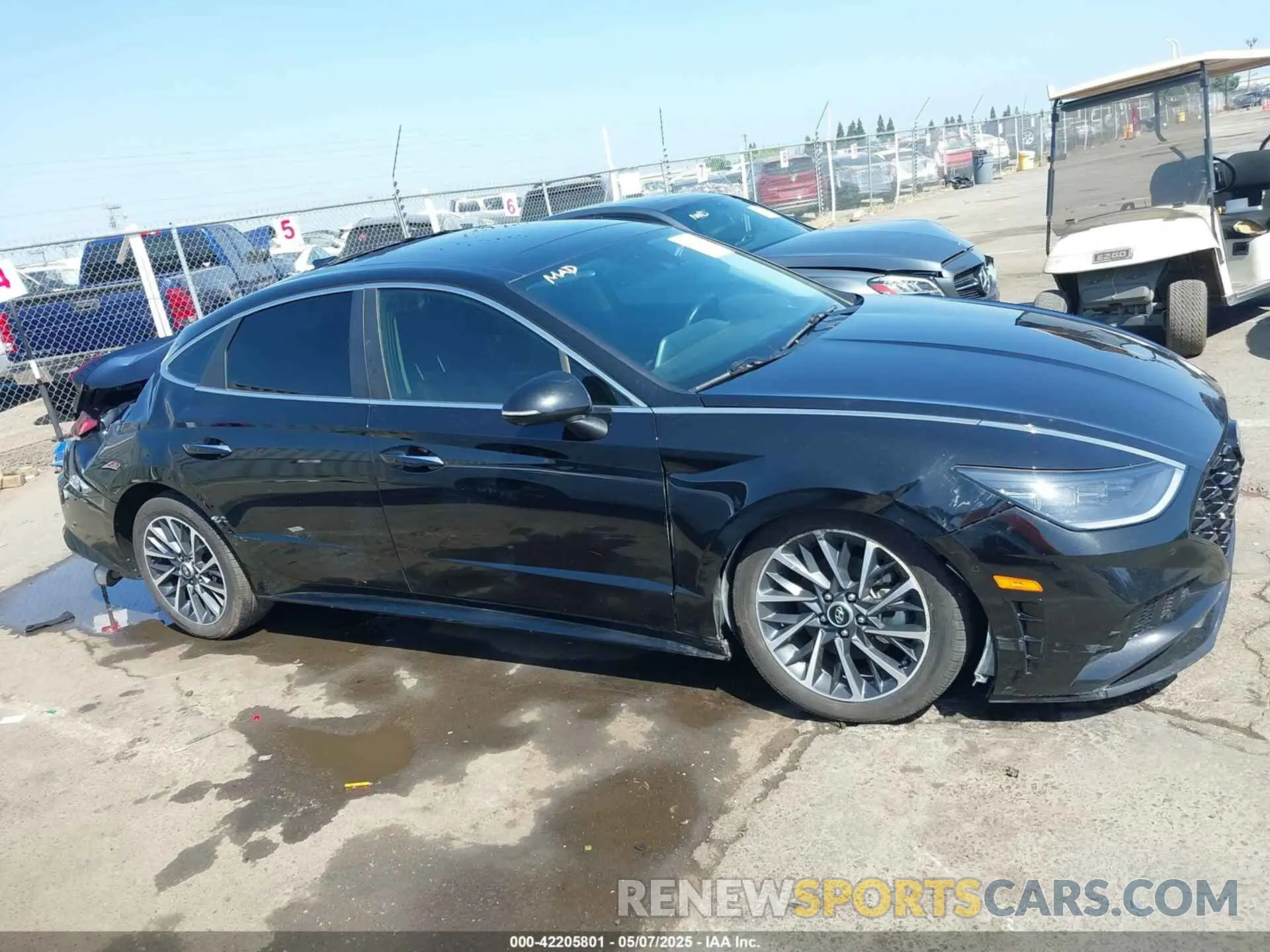 14 Photograph of a damaged car KMHL34J24NA187896 HYUNDAI SONATA 2022
