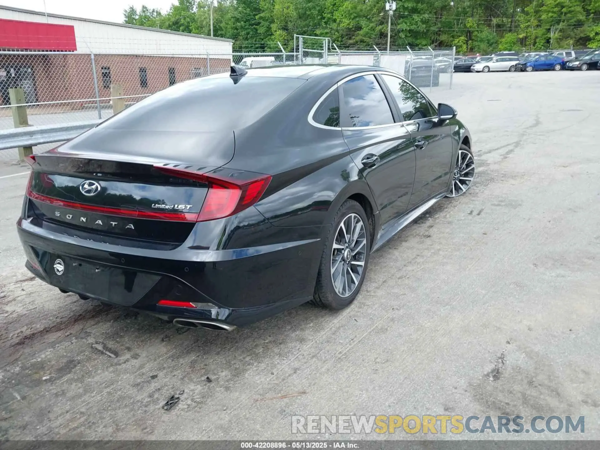 4 Photograph of a damaged car KMHL34J29NA167918 HYUNDAI SONATA 2022
