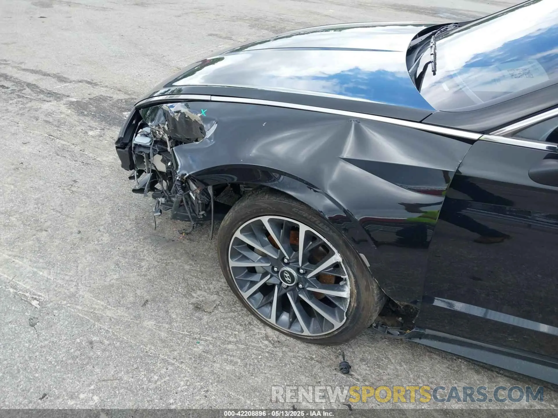 6 Photograph of a damaged car KMHL34J29NA167918 HYUNDAI SONATA 2022