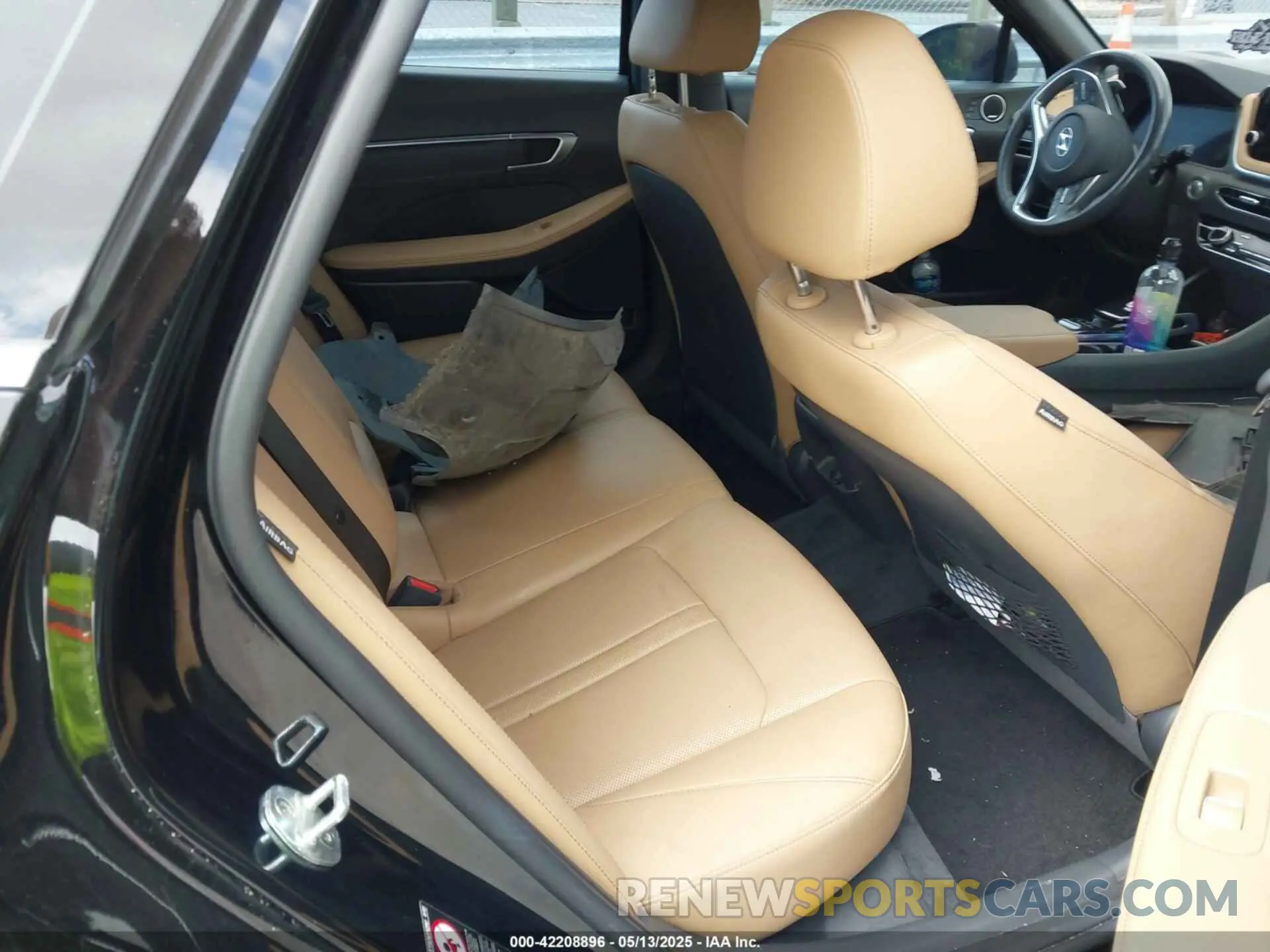8 Photograph of a damaged car KMHL34J29NA167918 HYUNDAI SONATA 2022