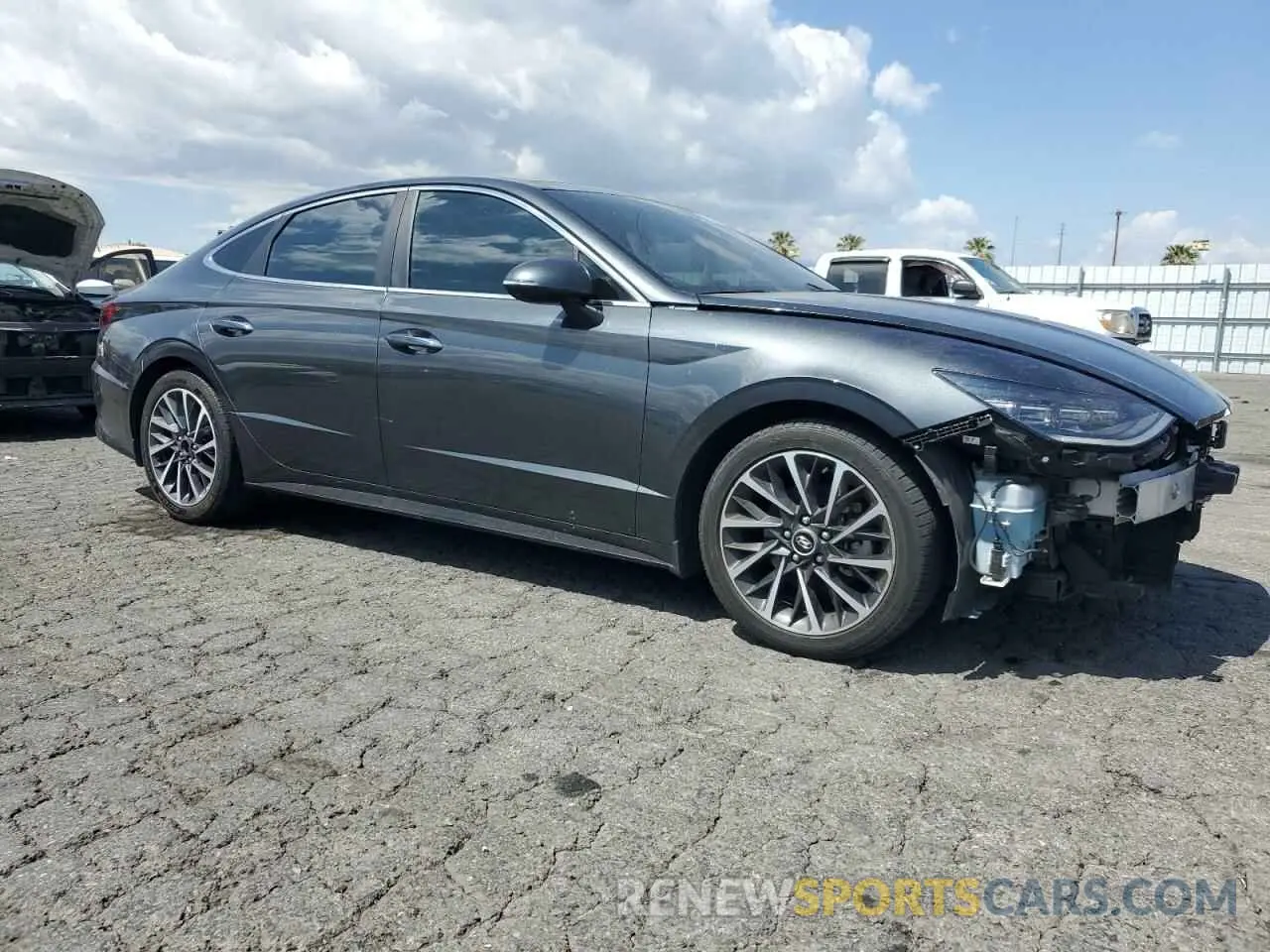 4 Photograph of a damaged car KMHL34J2XNA178913 HYUNDAI SONATA 2022