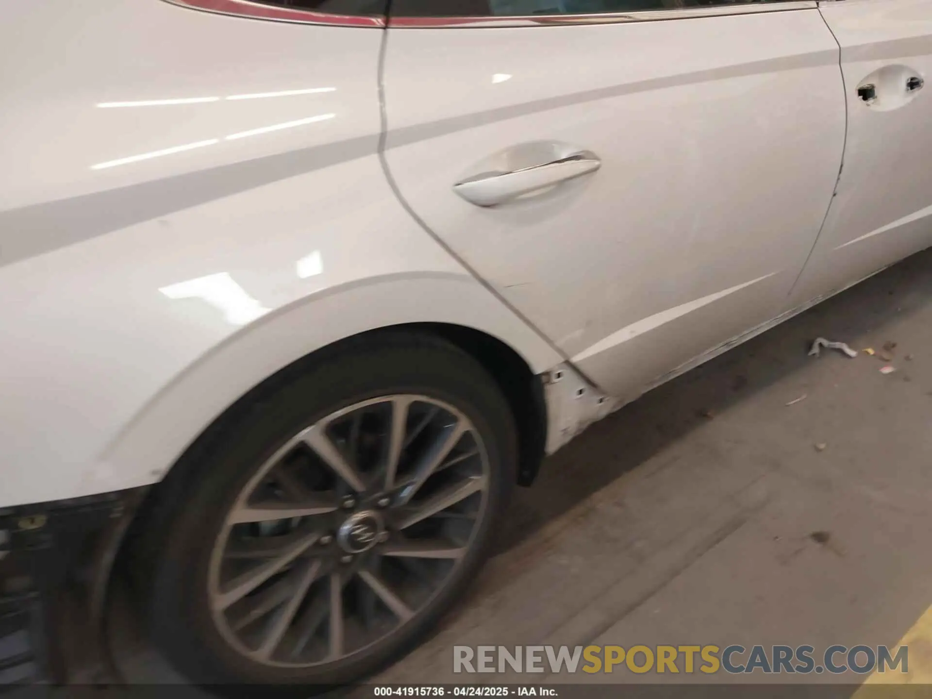 20 Photograph of a damaged car KMHL34J2XNA193542 HYUNDAI SONATA 2022
