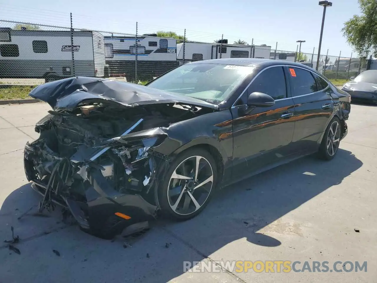 1 Photograph of a damaged car KMHL44J22NA223257 HYUNDAI SONATA 2022