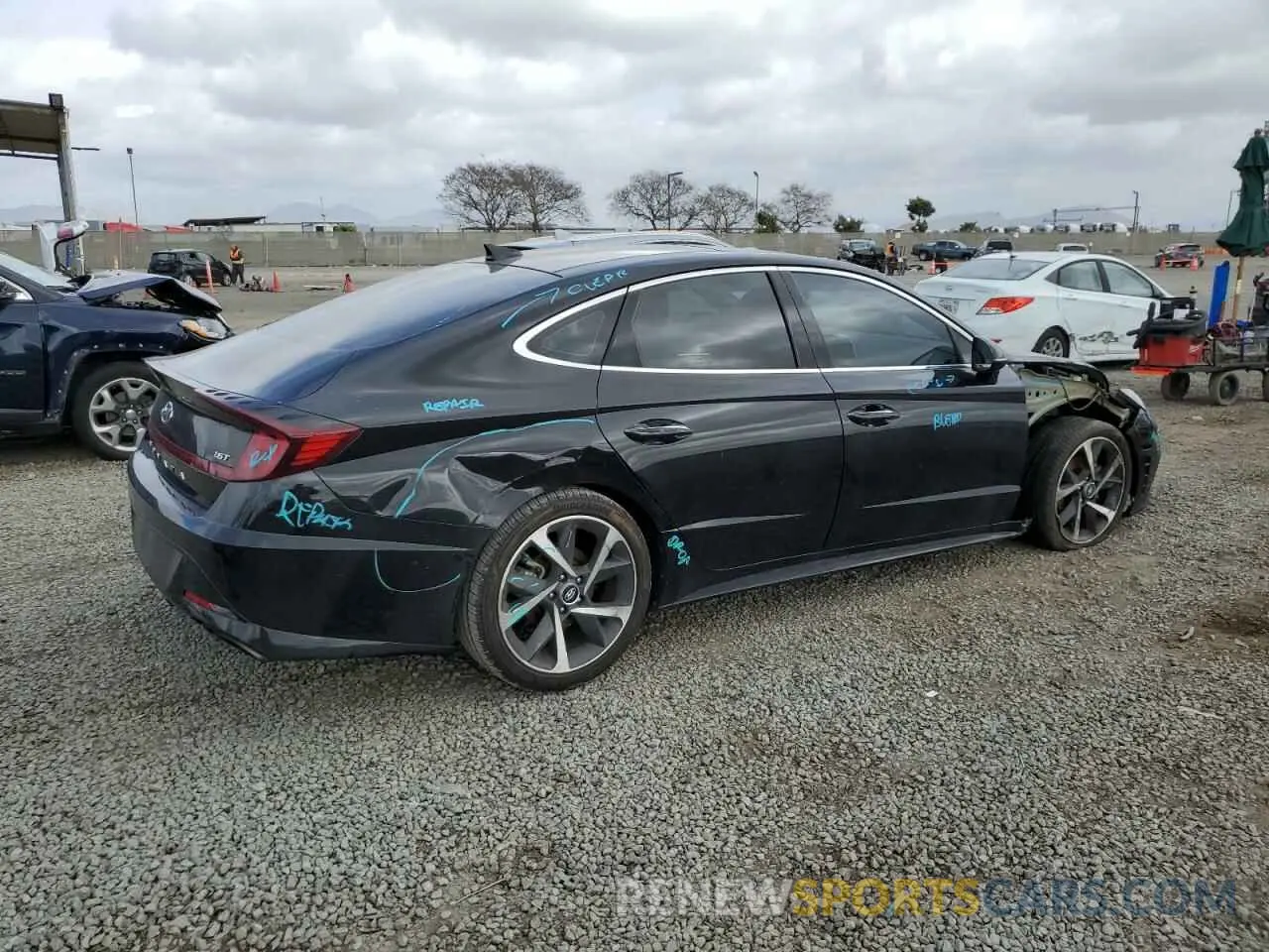 3 Photograph of a damaged car KMHL44J29NA209579 HYUNDAI SONATA 2022