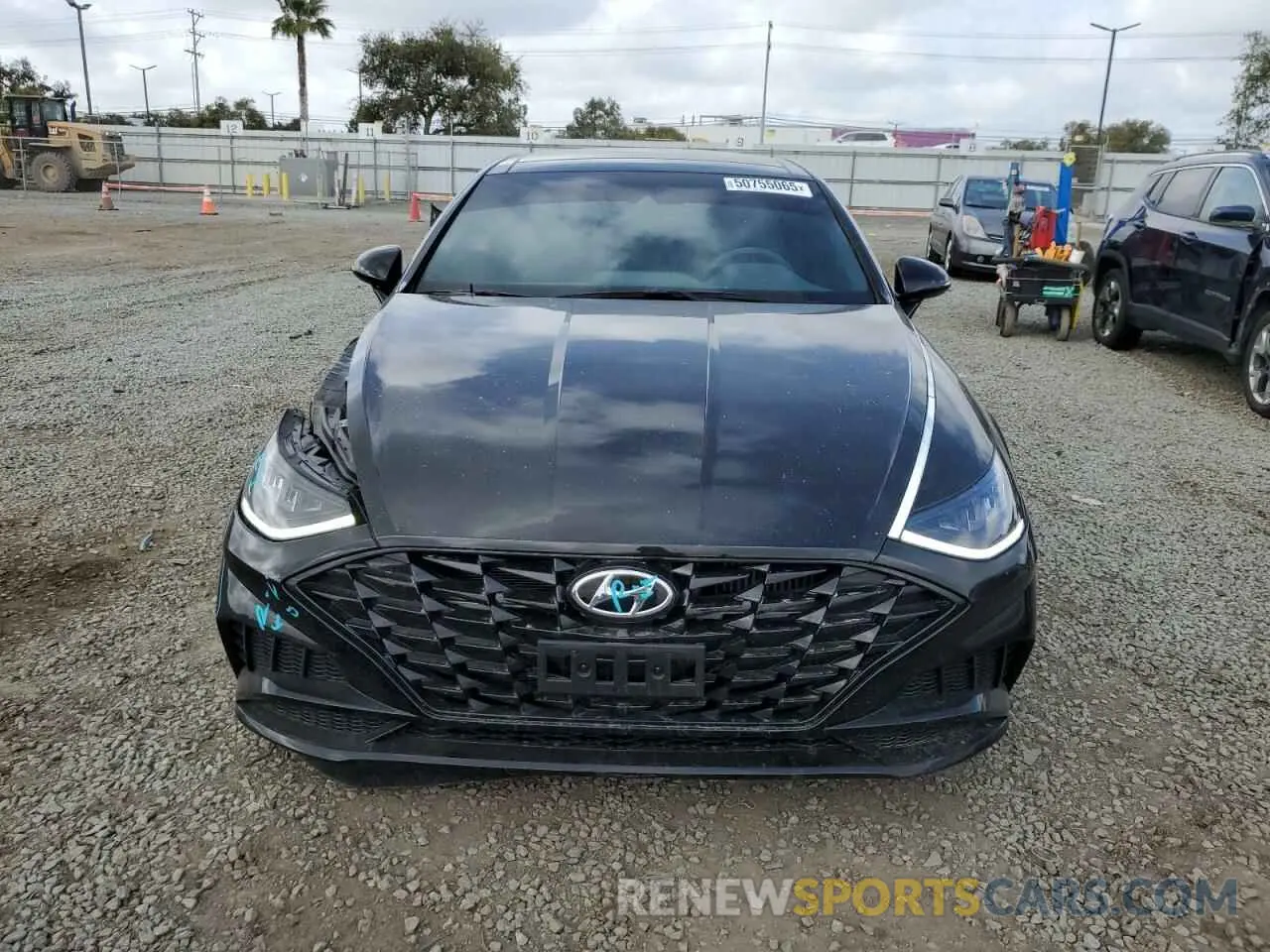 5 Photograph of a damaged car KMHL44J29NA209579 HYUNDAI SONATA 2022