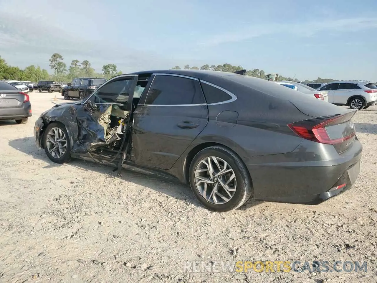 2 Photograph of a damaged car KMHL64JA0NA207074 HYUNDAI SONATA 2022