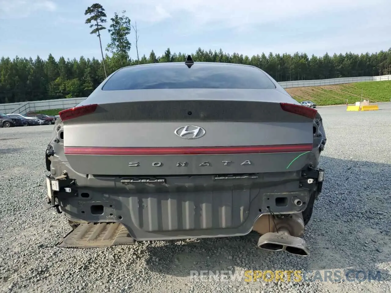 6 Photograph of a damaged car KMHL64JA0NA220178 HYUNDAI SONATA 2022