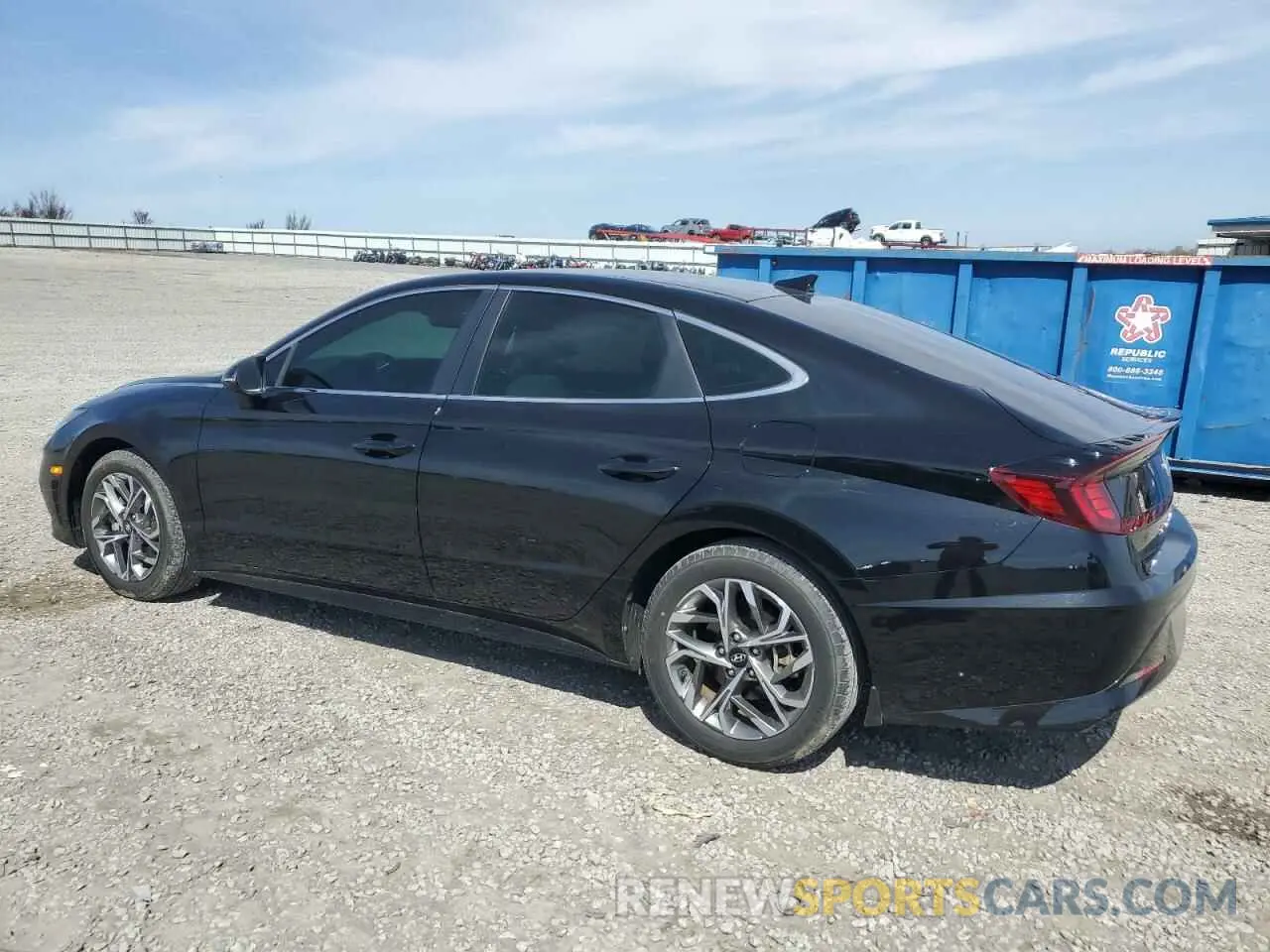2 Photograph of a damaged car KMHL64JA2NA192061 HYUNDAI SONATA 2022