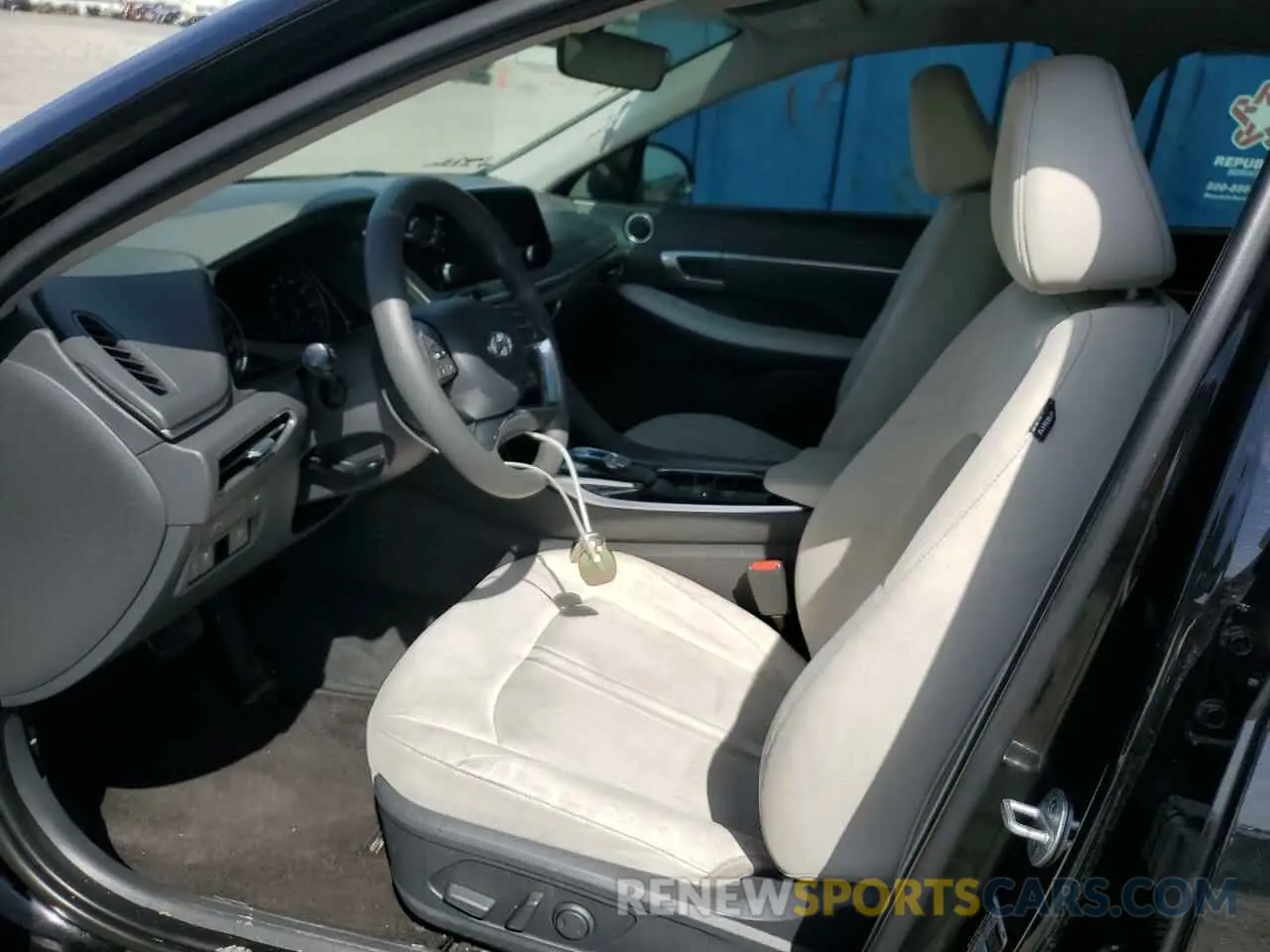 7 Photograph of a damaged car KMHL64JA2NA192061 HYUNDAI SONATA 2022
