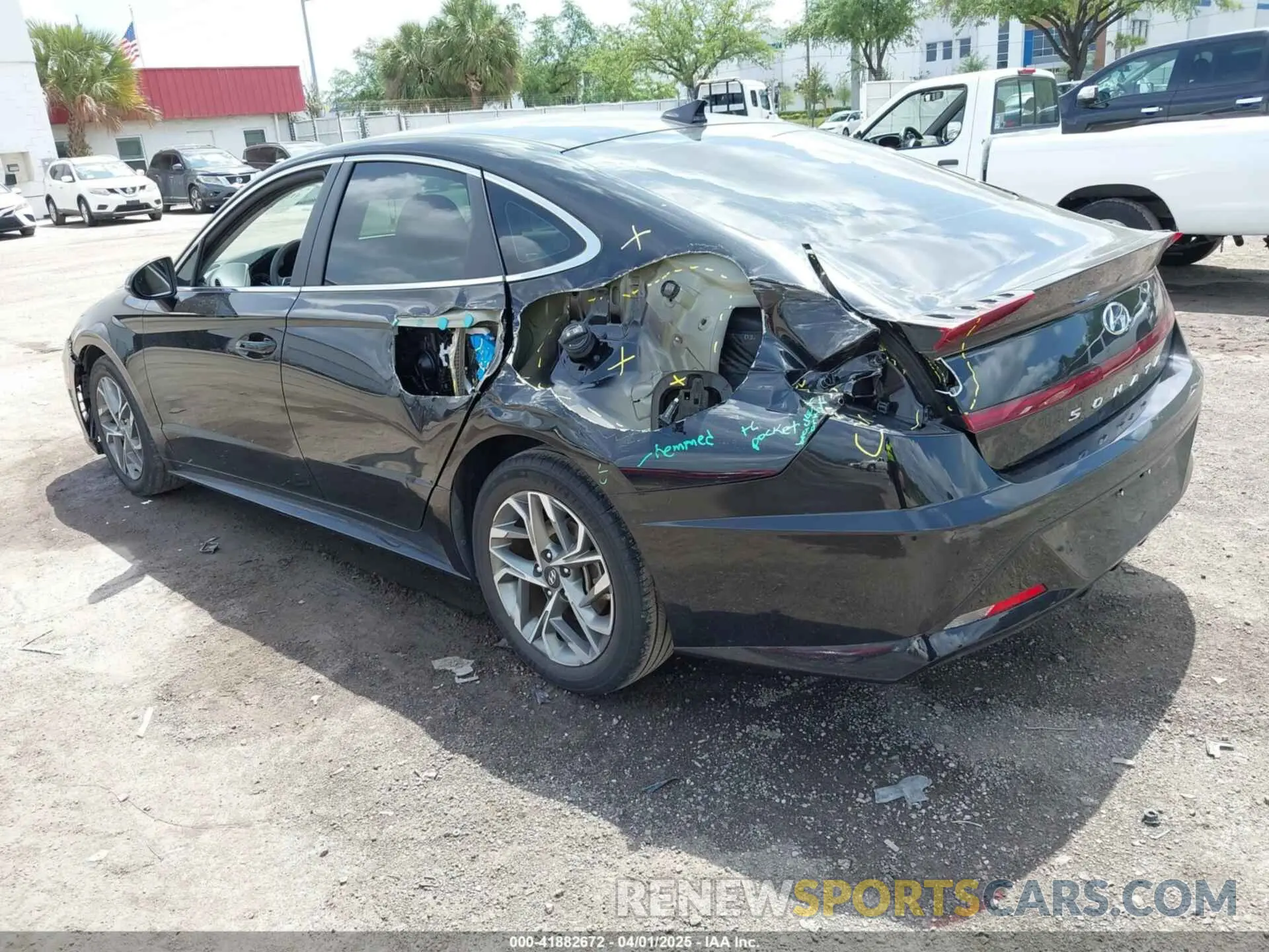 6 Photograph of a damaged car KMHL64JA2NA217007 HYUNDAI SONATA 2022