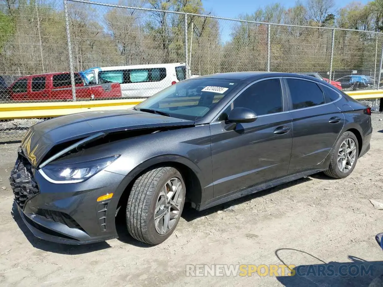 1 Photograph of a damaged car KMHL64JA3NA201379 HYUNDAI SONATA 2022