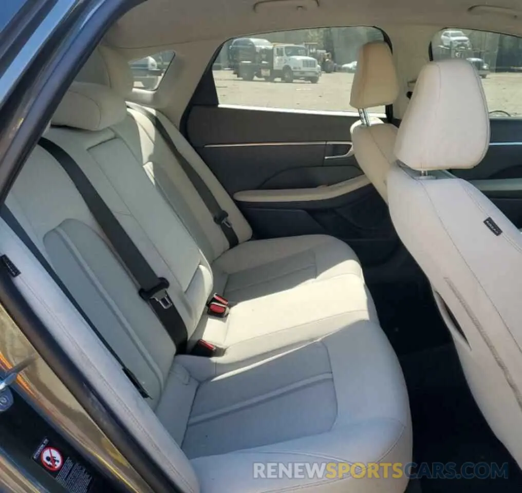 11 Photograph of a damaged car KMHL64JA3NA201379 HYUNDAI SONATA 2022