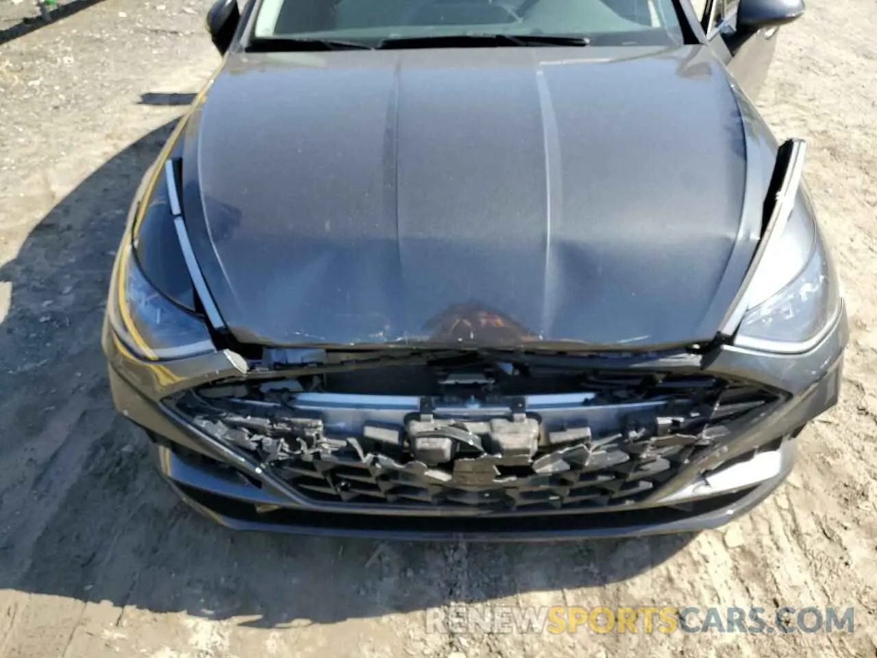 12 Photograph of a damaged car KMHL64JA3NA201379 HYUNDAI SONATA 2022