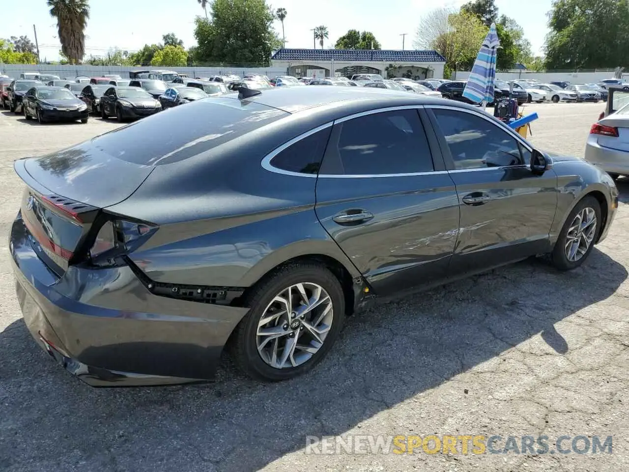 3 Photograph of a damaged car KMHL64JA3NA237492 HYUNDAI SONATA 2022