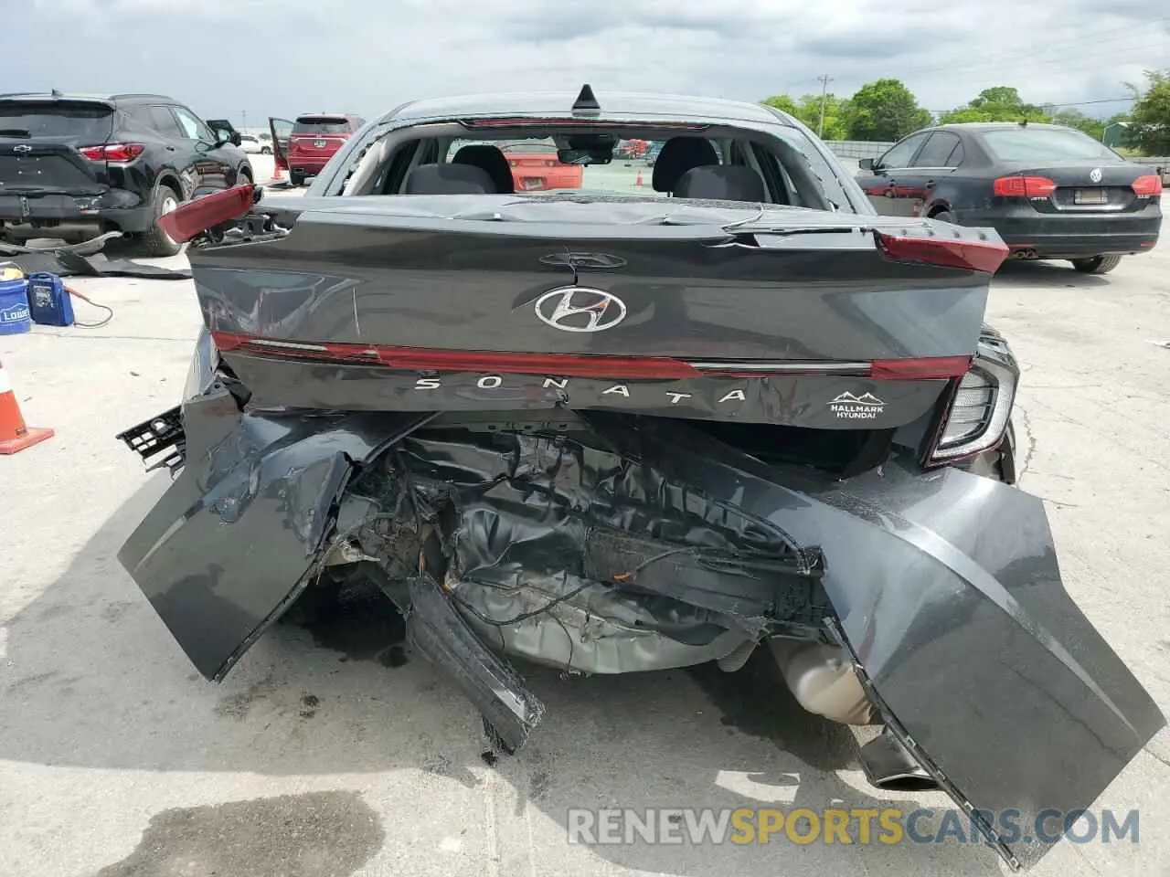 6 Photograph of a damaged car KMHL64JA4NA234827 HYUNDAI SONATA 2022