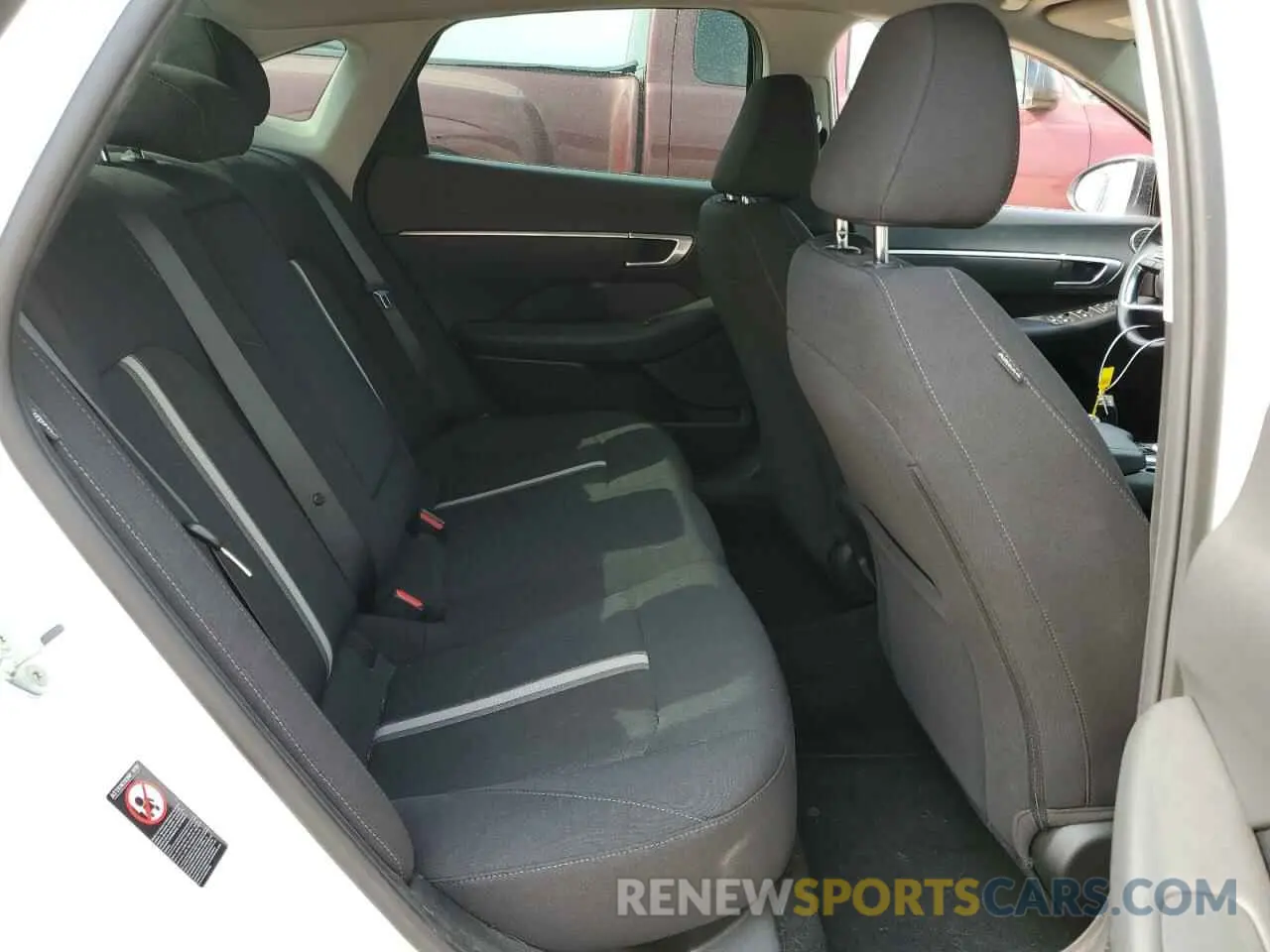 10 Photograph of a damaged car KMHL64JA8NA220364 HYUNDAI SONATA 2022
